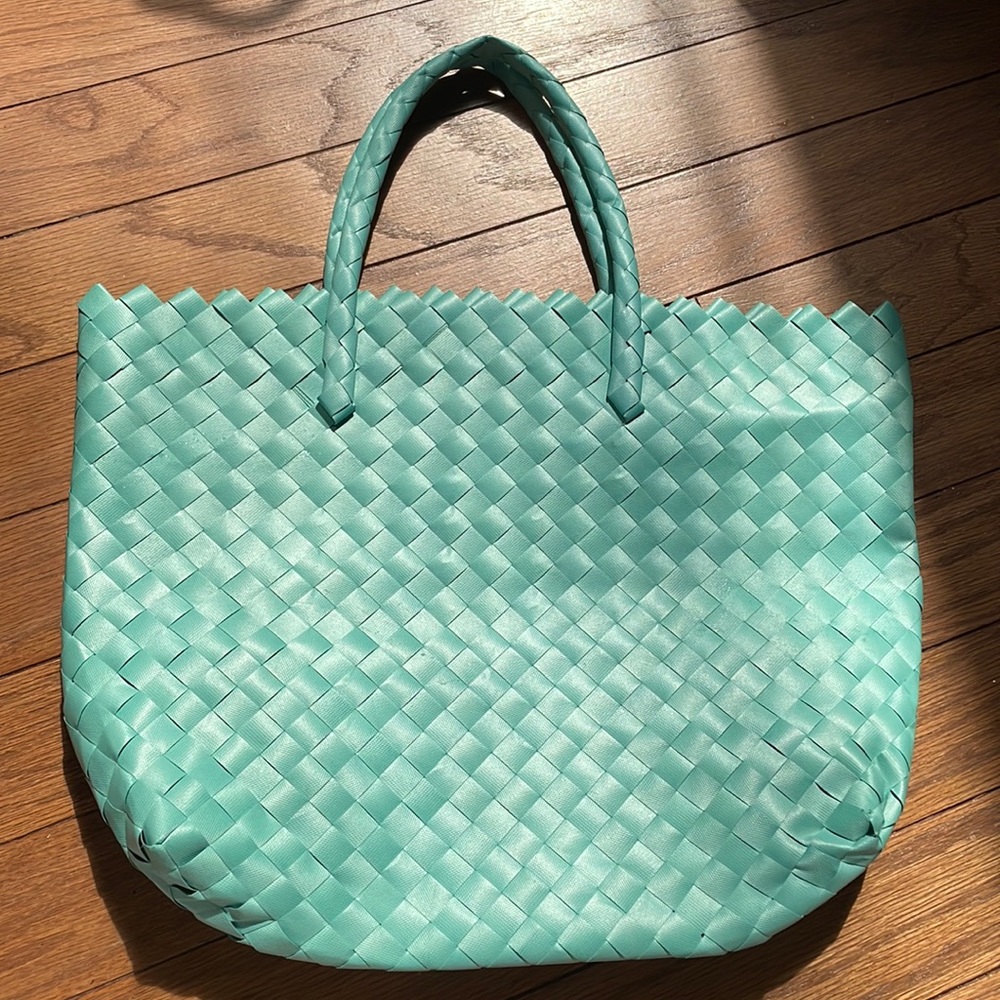 Teal green Plastic woven tote
